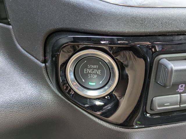 New 2026 GMC Sierra 1500 Elevation w/ Elevation Premium Package AWD/4WD image 31