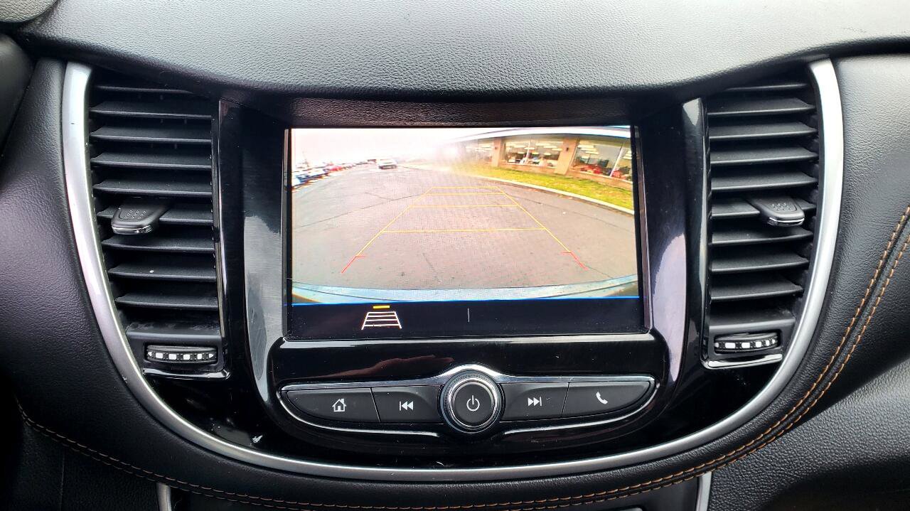 Used 2021 Chevrolet Trax LT image 22