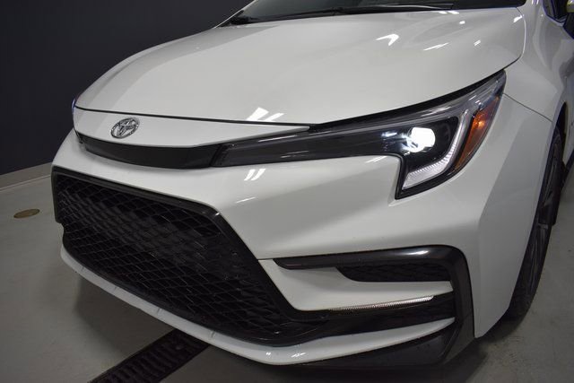 Used 2025 Toyota Corolla SE image 11