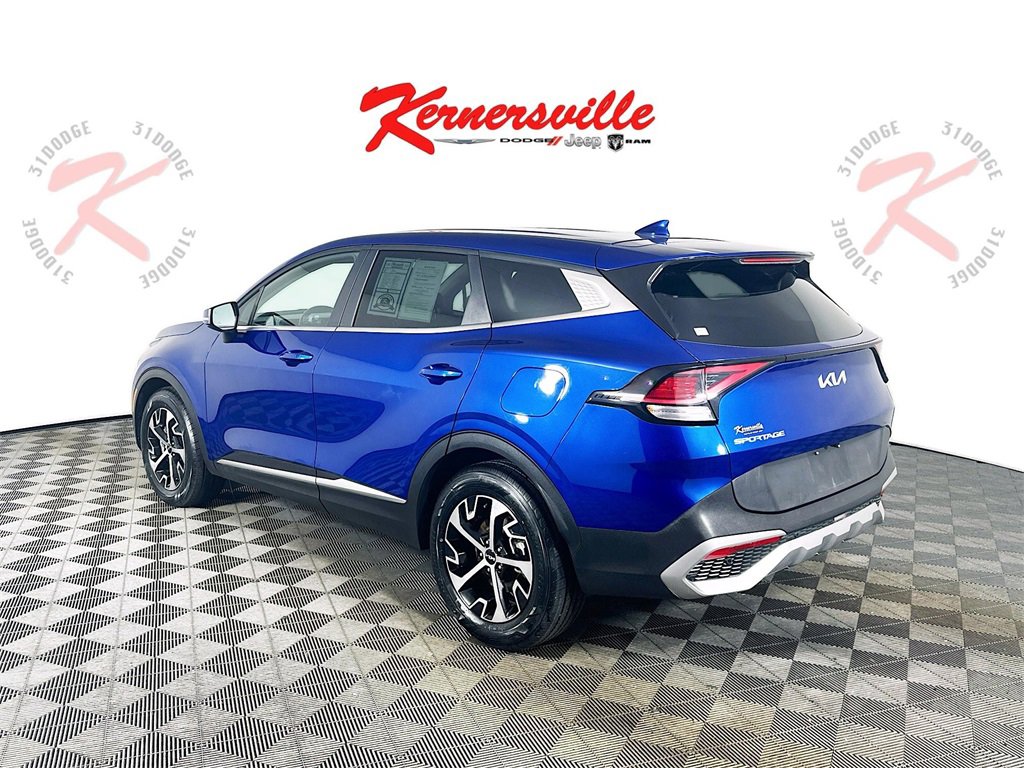 Used 2023 Kia Sportage EX image 5