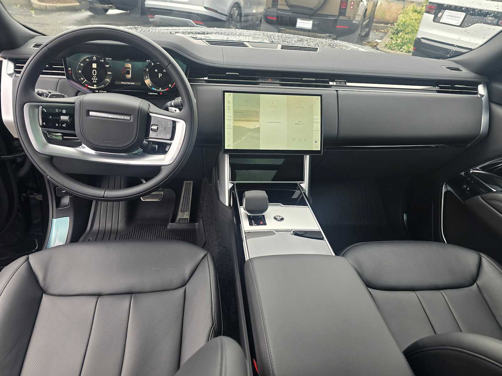 Used 2026 Land Rover Range Rover Long Wheelbase SE image 22