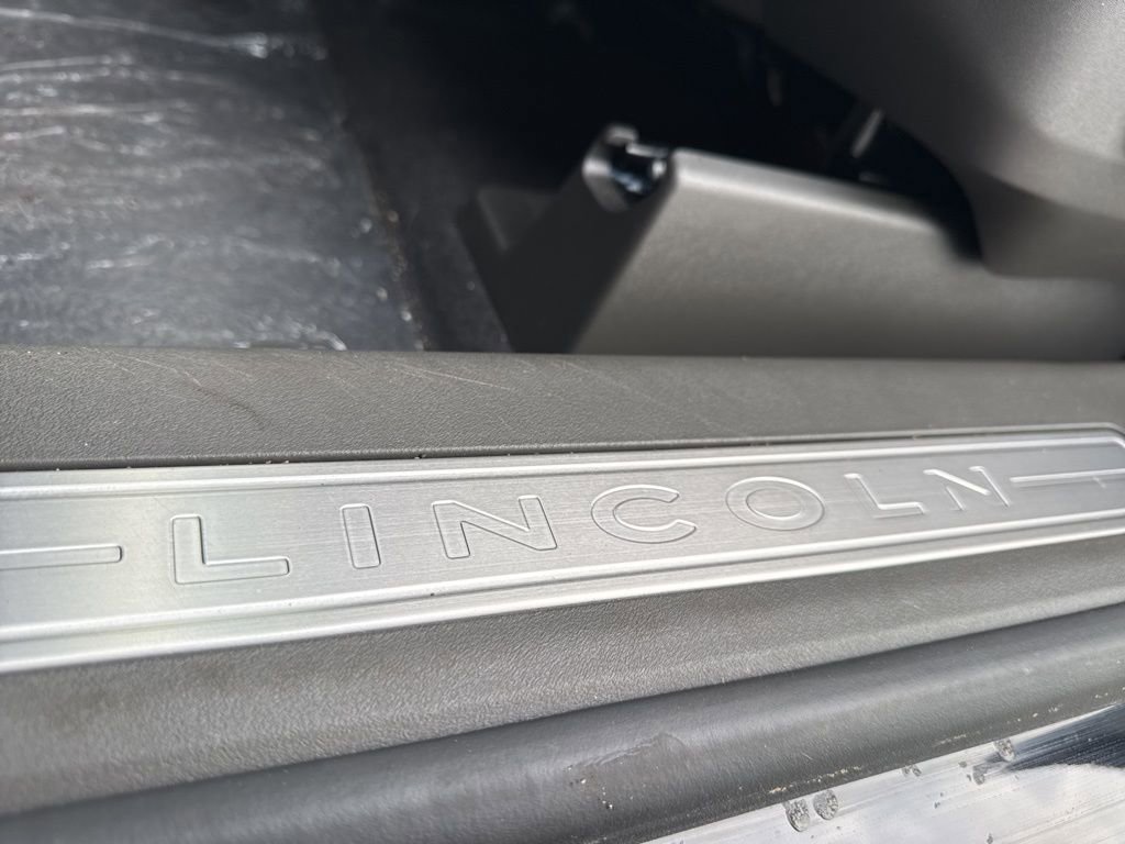 New 2024 Lincoln Nautilus Black Label w/ Jet Appearance Package (87T) image 52