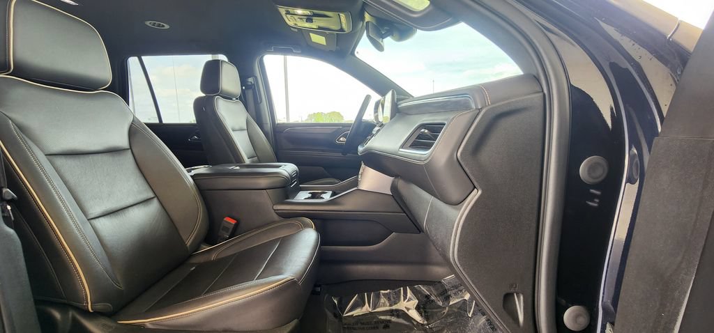 Used 2023 GMC Yukon SLT AWD/4WD image 24
