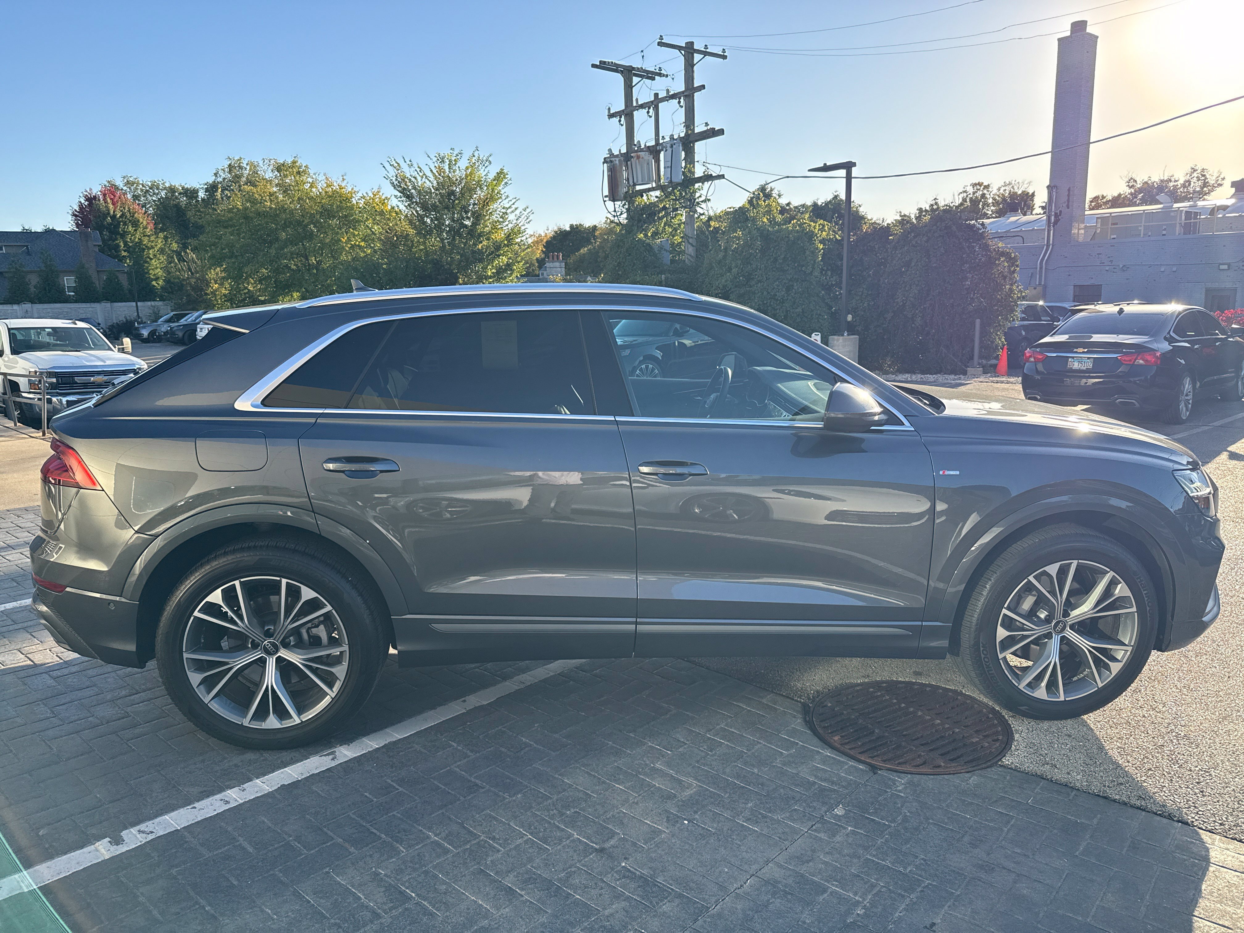 Used 2023 Audi Q8 Premium Plus w/ Premium Plus Package AWD/4WD image 6