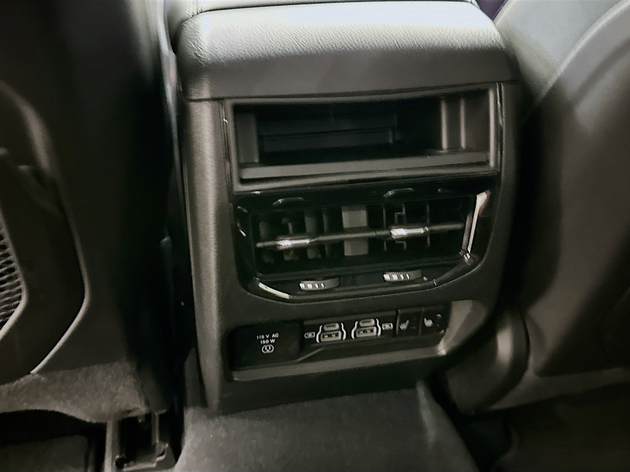Used 2023 Jeep Grand Cherokee 4WD 4xe image 29