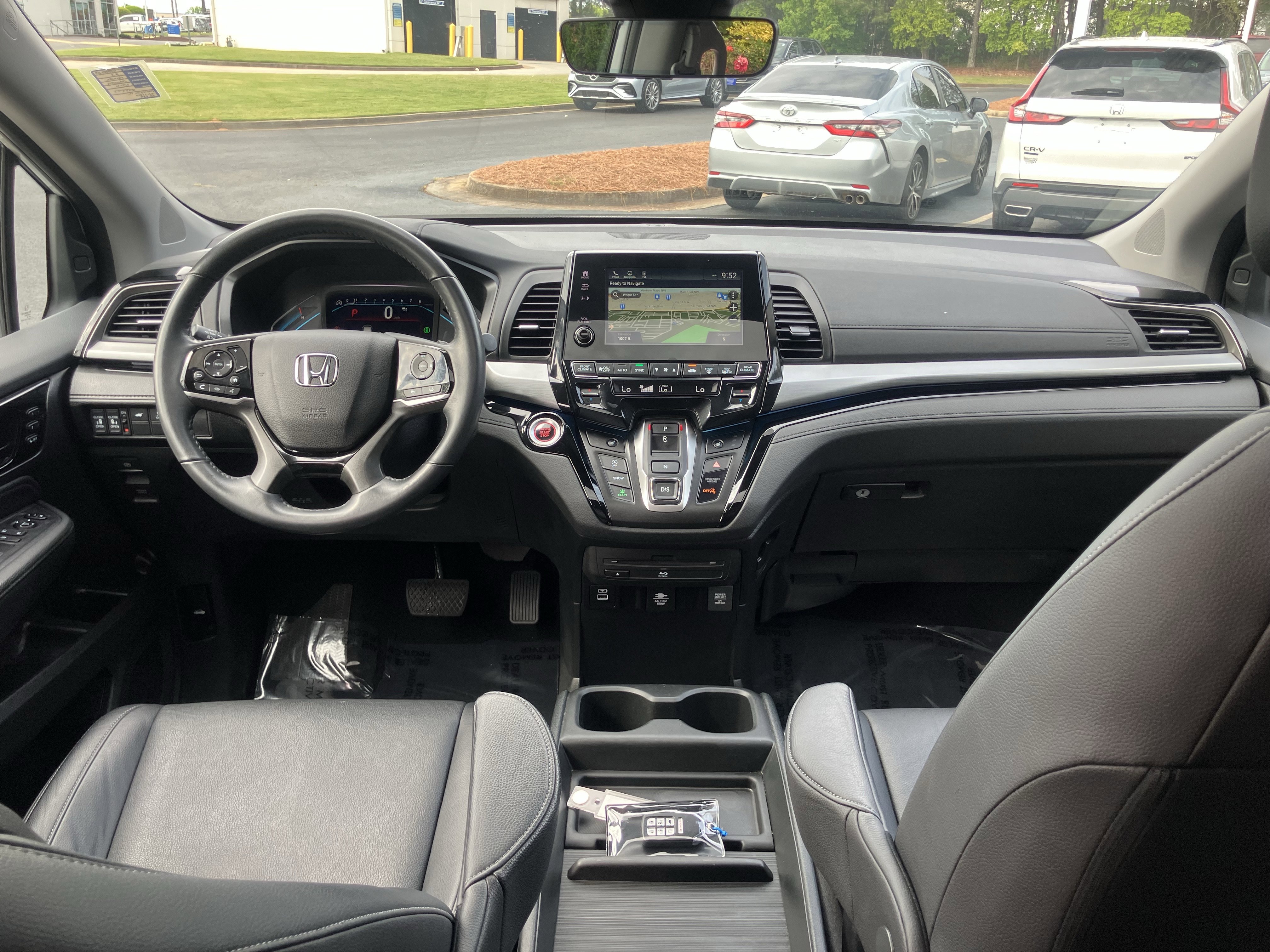 Used 2023 Honda Odyssey Touring image 32