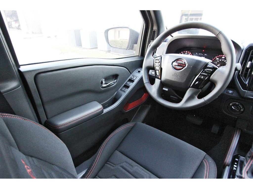 New 2025 Nissan Frontier PRO-4X w/ Interior Protection Package AWD/4WD image 6