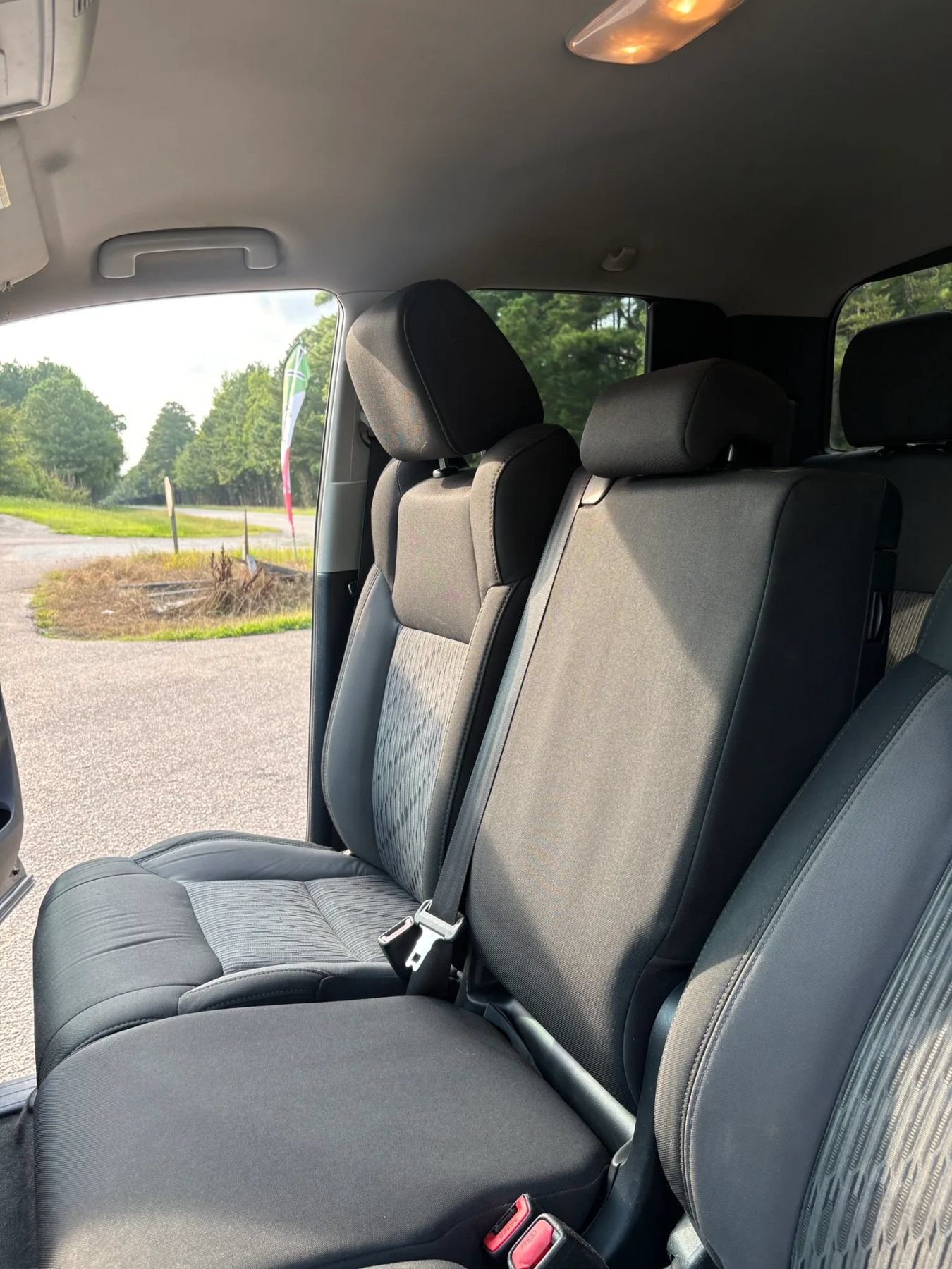 Used 2014 Toyota Tundra SR5 AWD/4WD image 11