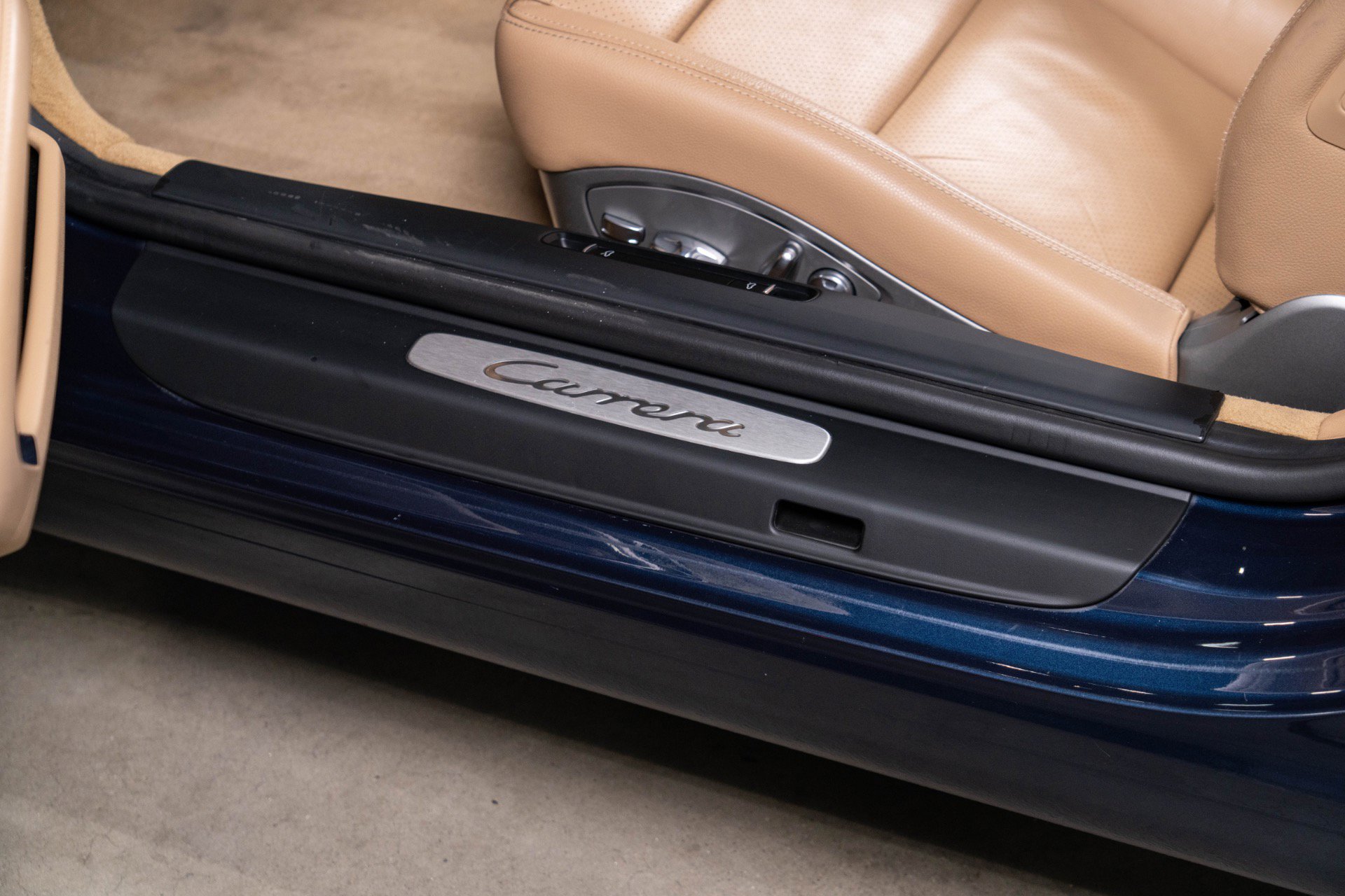 Used 2013 Porsche 911 Carrera image 39