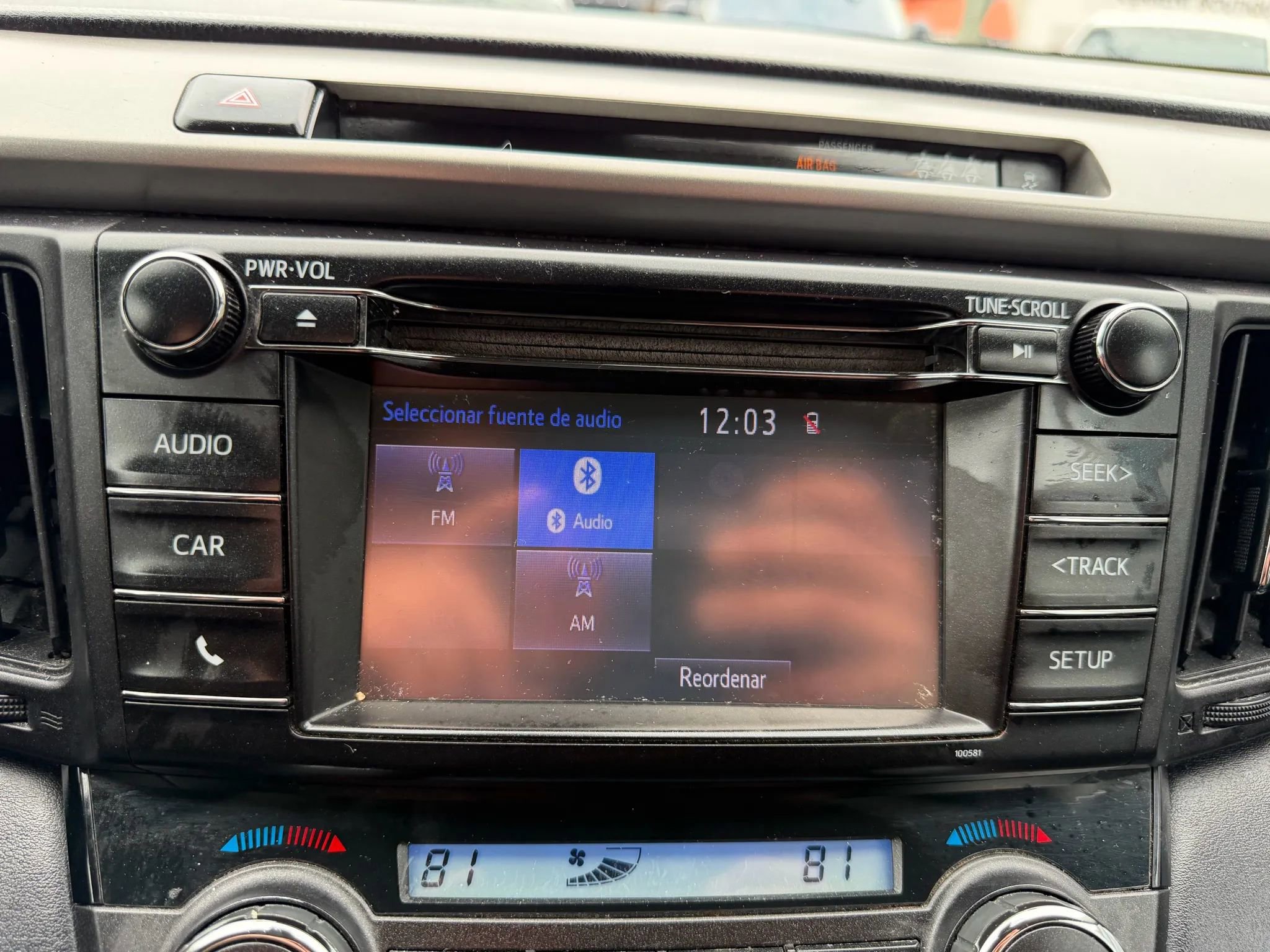 Used 2018 Toyota RAV4 XLE image 25