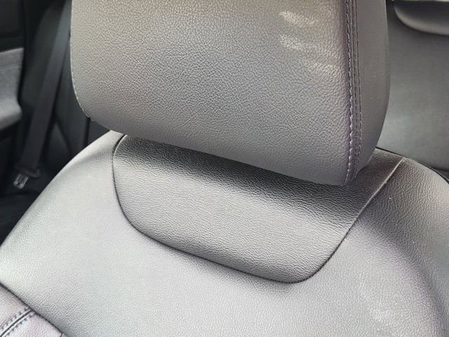 Used 2024 Jeep Compass Latitude image 24