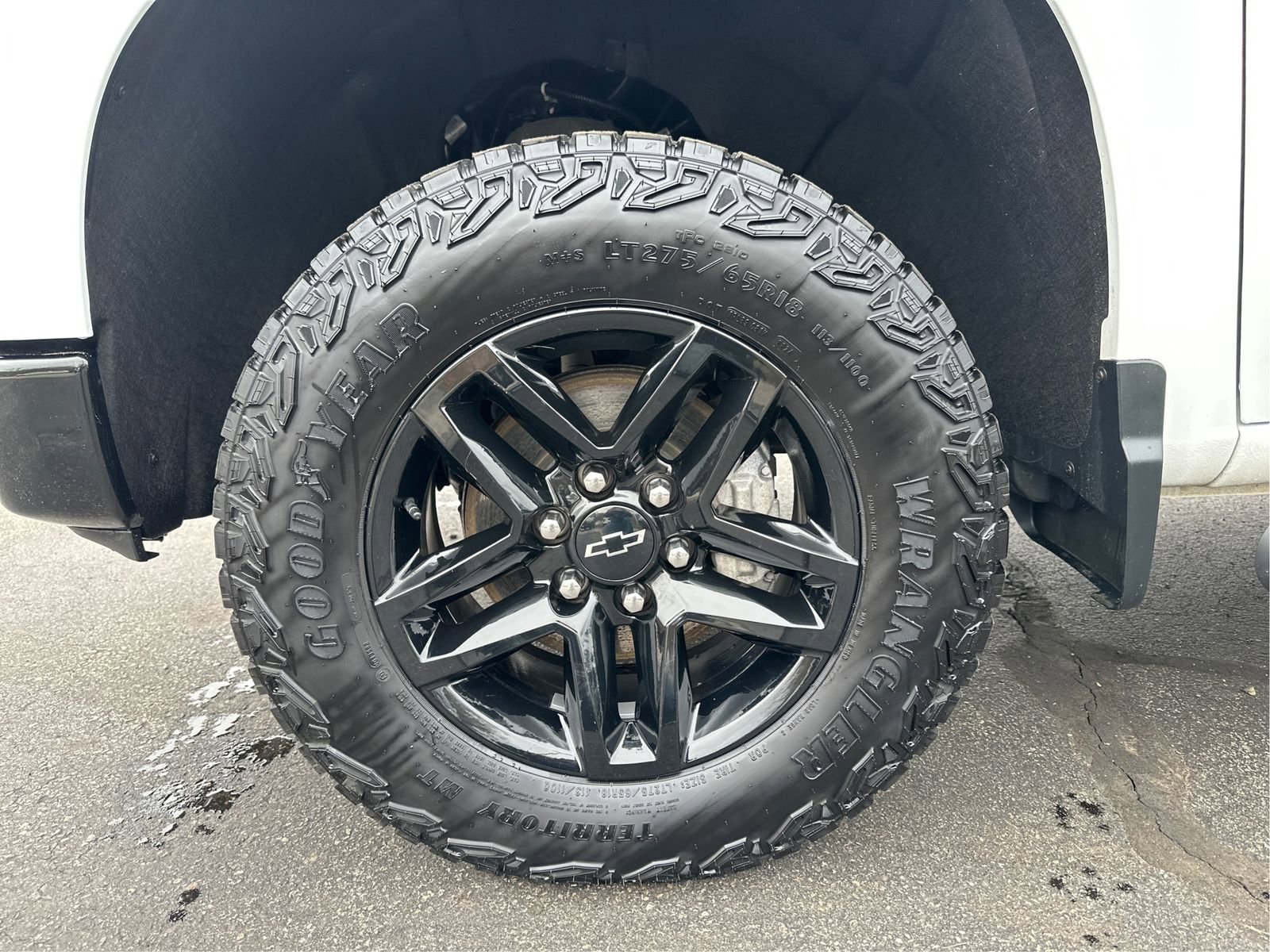 Certified 2024 Chevrolet Silverado 1500 LT Trail Boss w/ Convenience Package II image 24