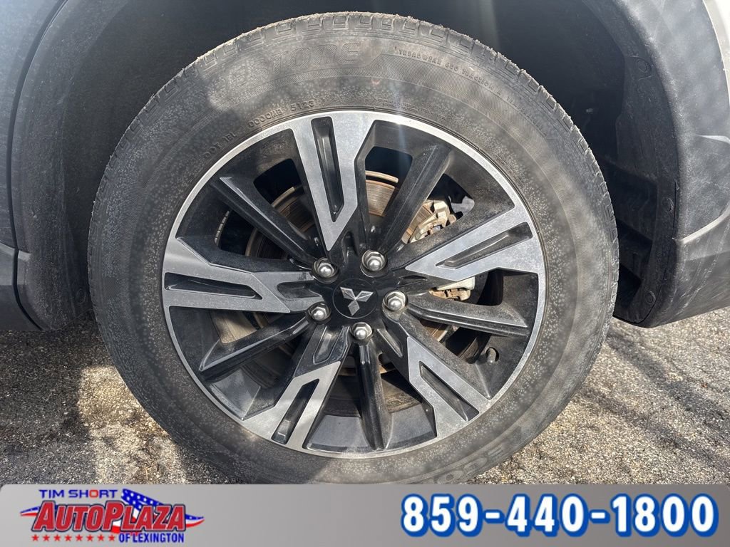 Used 2024 Mitsubishi Eclipse Cross SE image 12