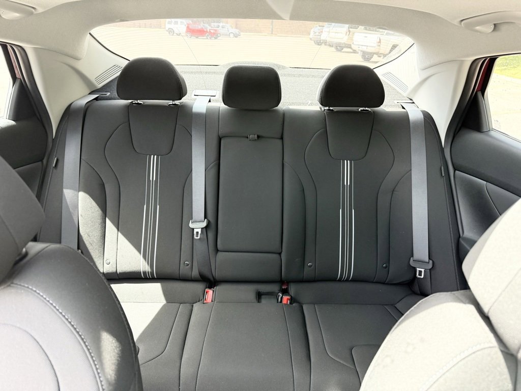 New 2025 Hyundai Elantra SEL w/ Cargo Package image 22