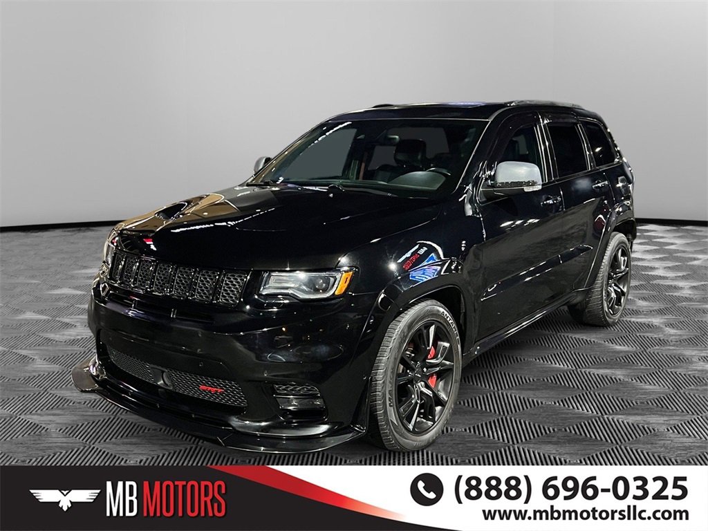 Used 2017 Jeep Grand Cherokee SRT image 10