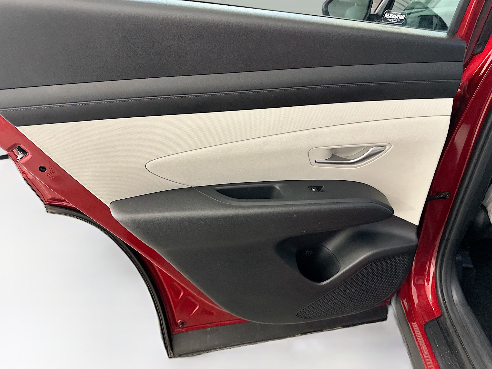 Used 2025 Hyundai Tucson SEL AWD/4WD image 26