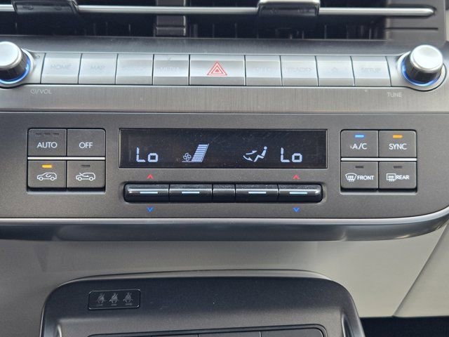 Certified 2025 Hyundai Kona Limited image 18