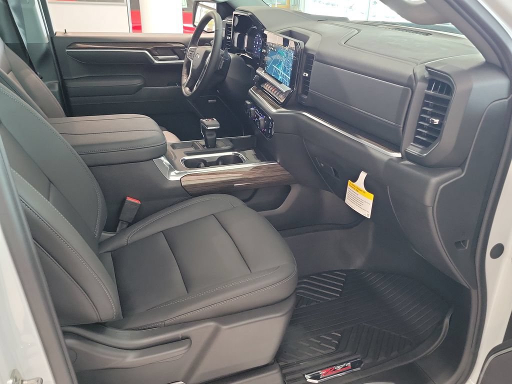 New 2026 Chevrolet Silverado 1500 RST w/ RST All Star Premium Package AWD/4WD image 17