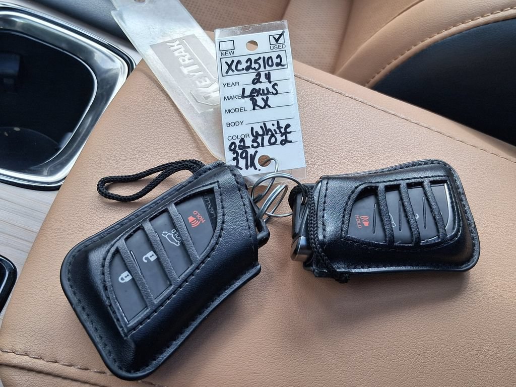 Used 2024 Lexus RX 350 Premium Plus w/ Convenience Package FWD image 27