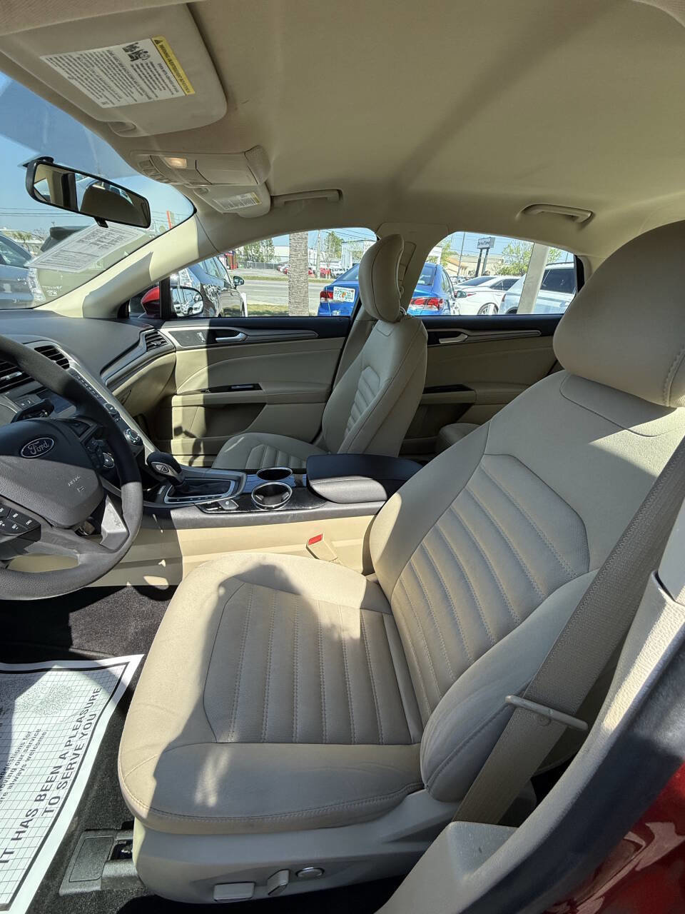 Used 2013 Ford Fusion SE FWD image 9
