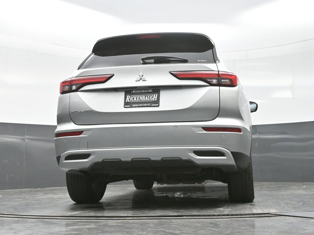 Used 2024 Mitsubishi Outlander SE image 34