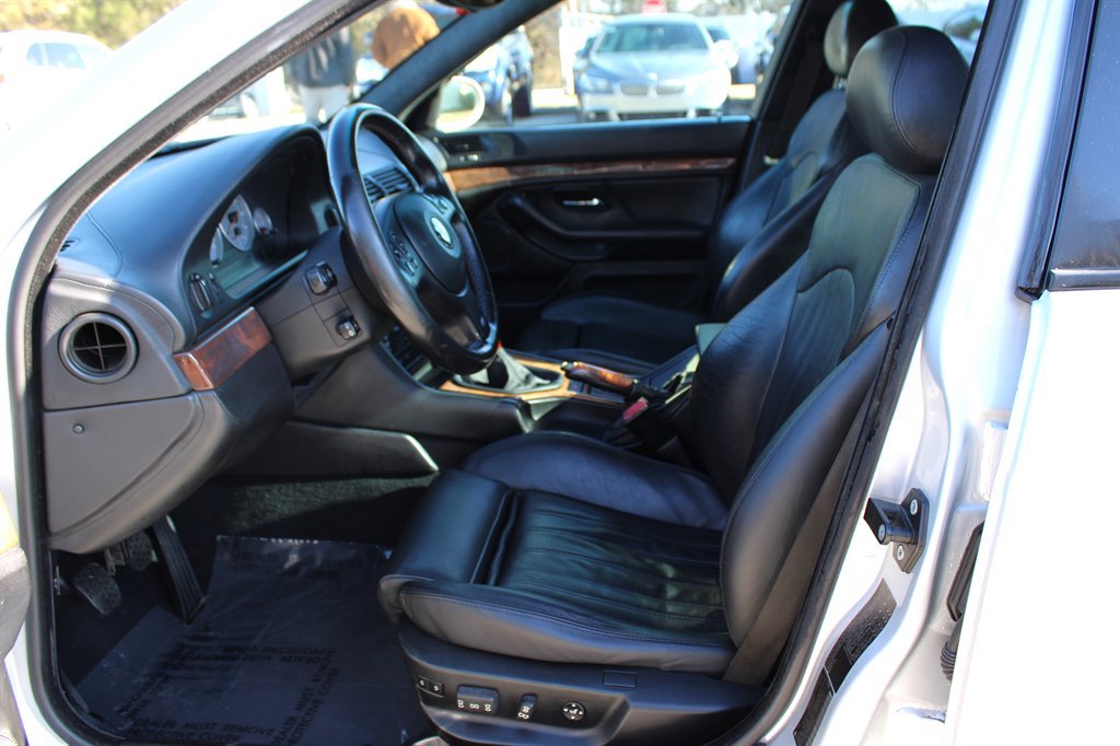 Used 2001 BMW M5 image 19