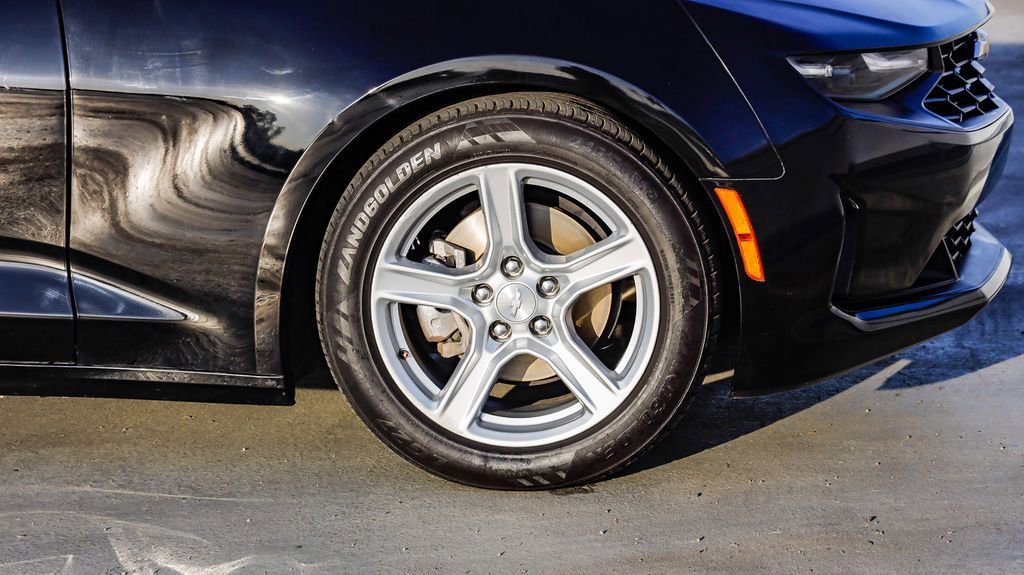 Used 2022 Chevrolet Camaro LT image 11