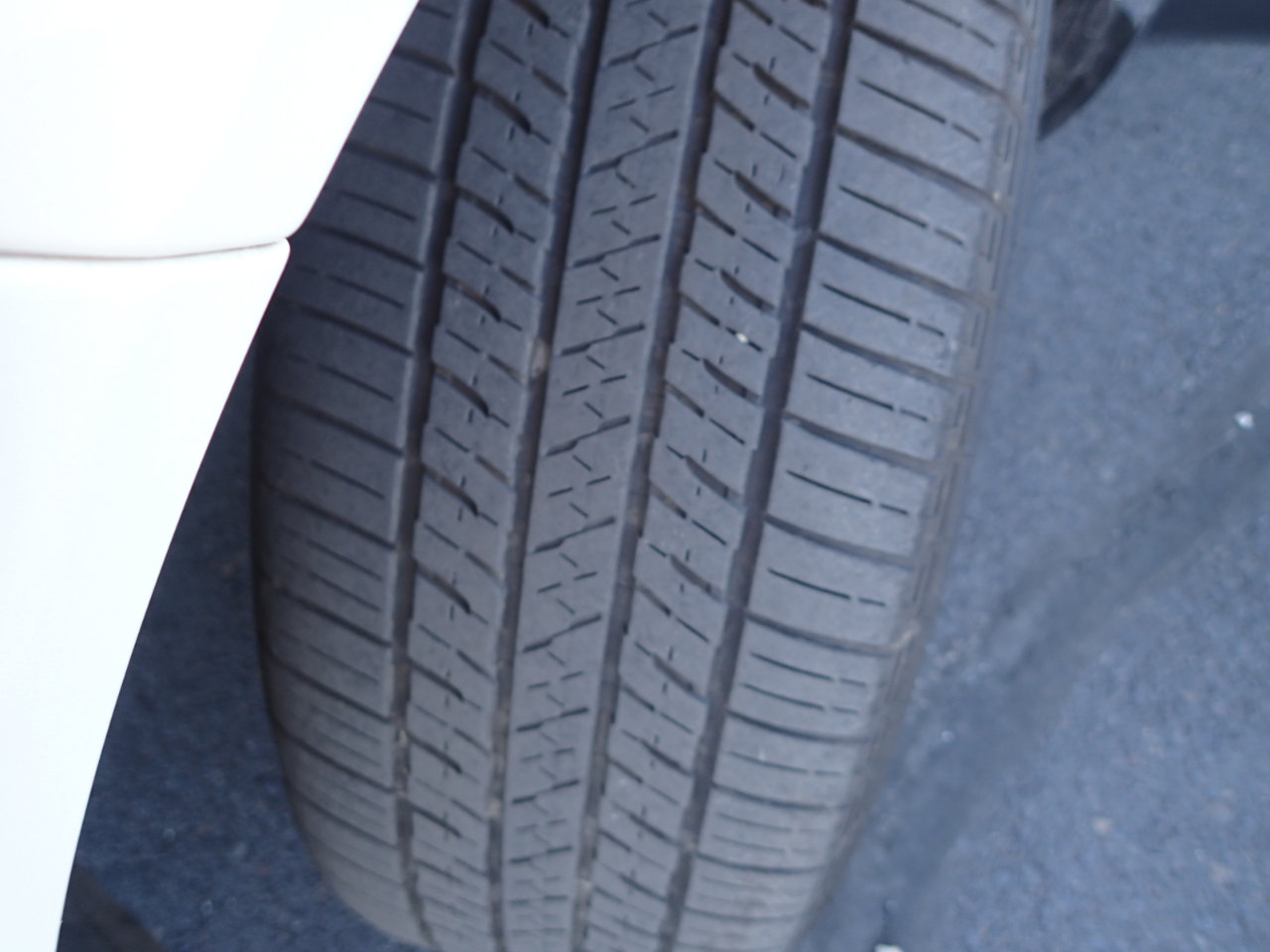 Used 2021 Toyota Venza XLE image 27