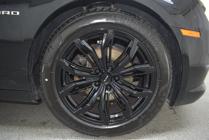 Used 2015 Chevrolet Camaro LT w/ 1LT Preferred Package RWD image 26