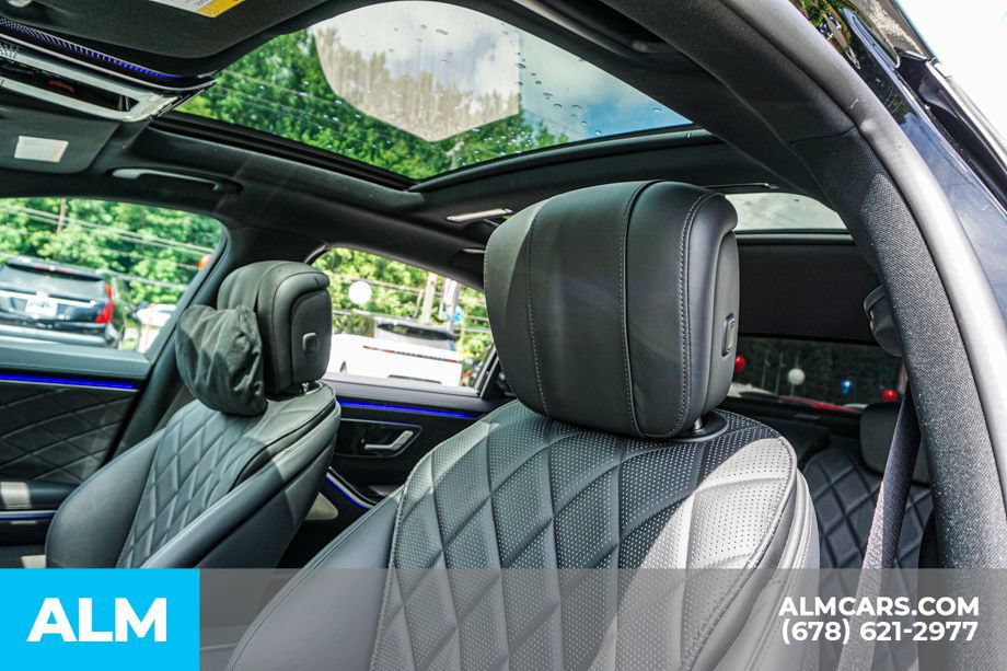 Used 2024 Mercedes-Benz S 580e 4MATIC Sedan image 18