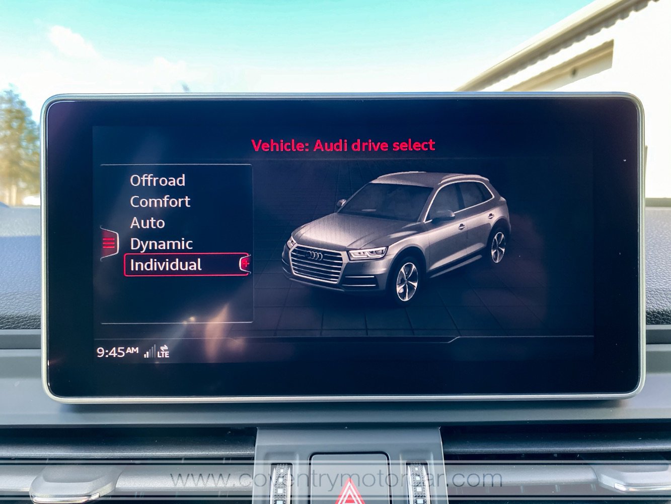 Used 2018 Audi SQ5 Prestige w/ Prestige Package image 23