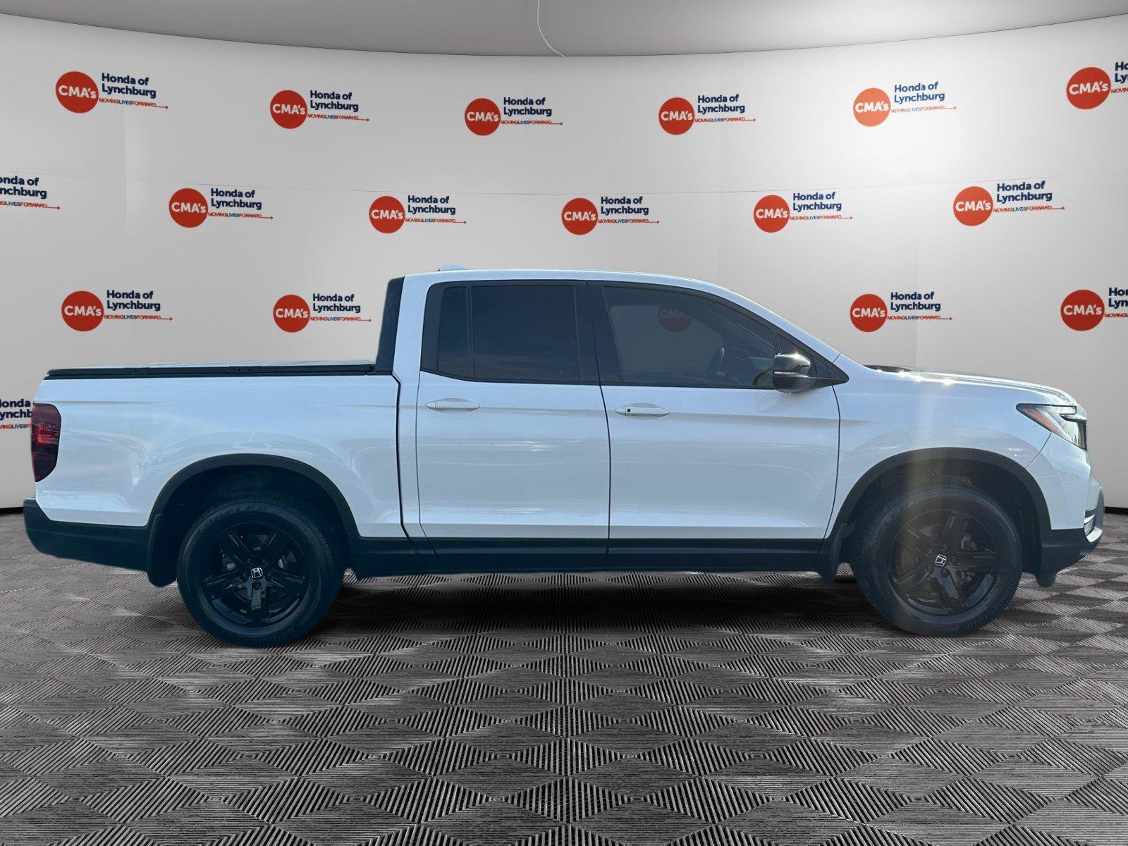 Used 2023 Honda Ridgeline Black Edition image 6