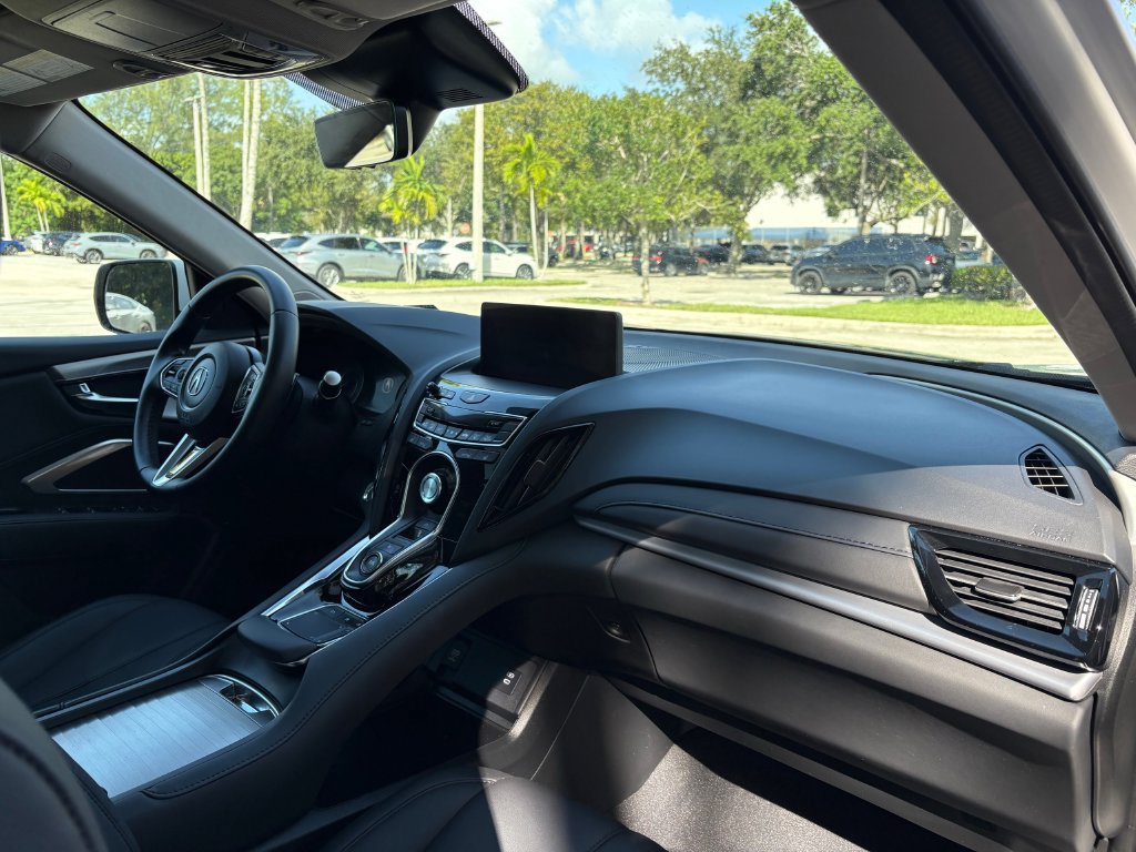 Used 2024 Acura RDX SH-AWD image 21