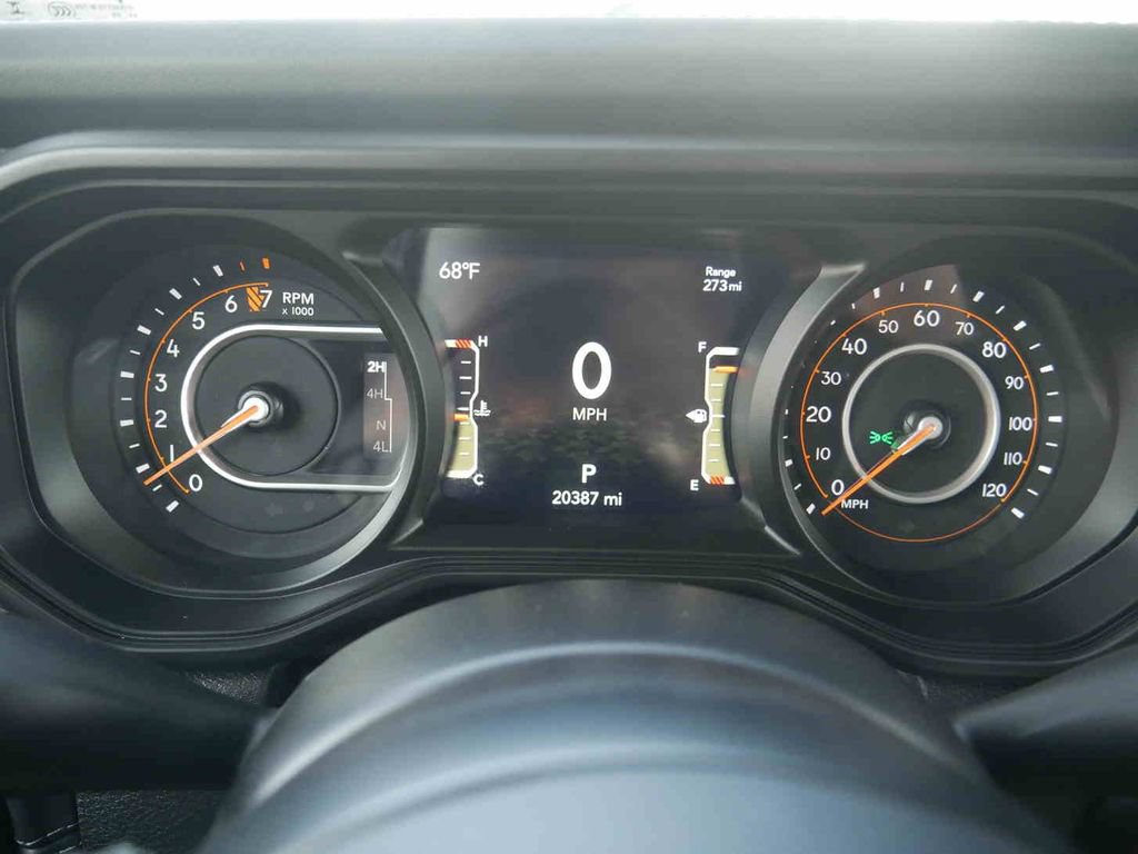 Certified 2026 Jeep Gladiator Mojave AWD/4WD image 39