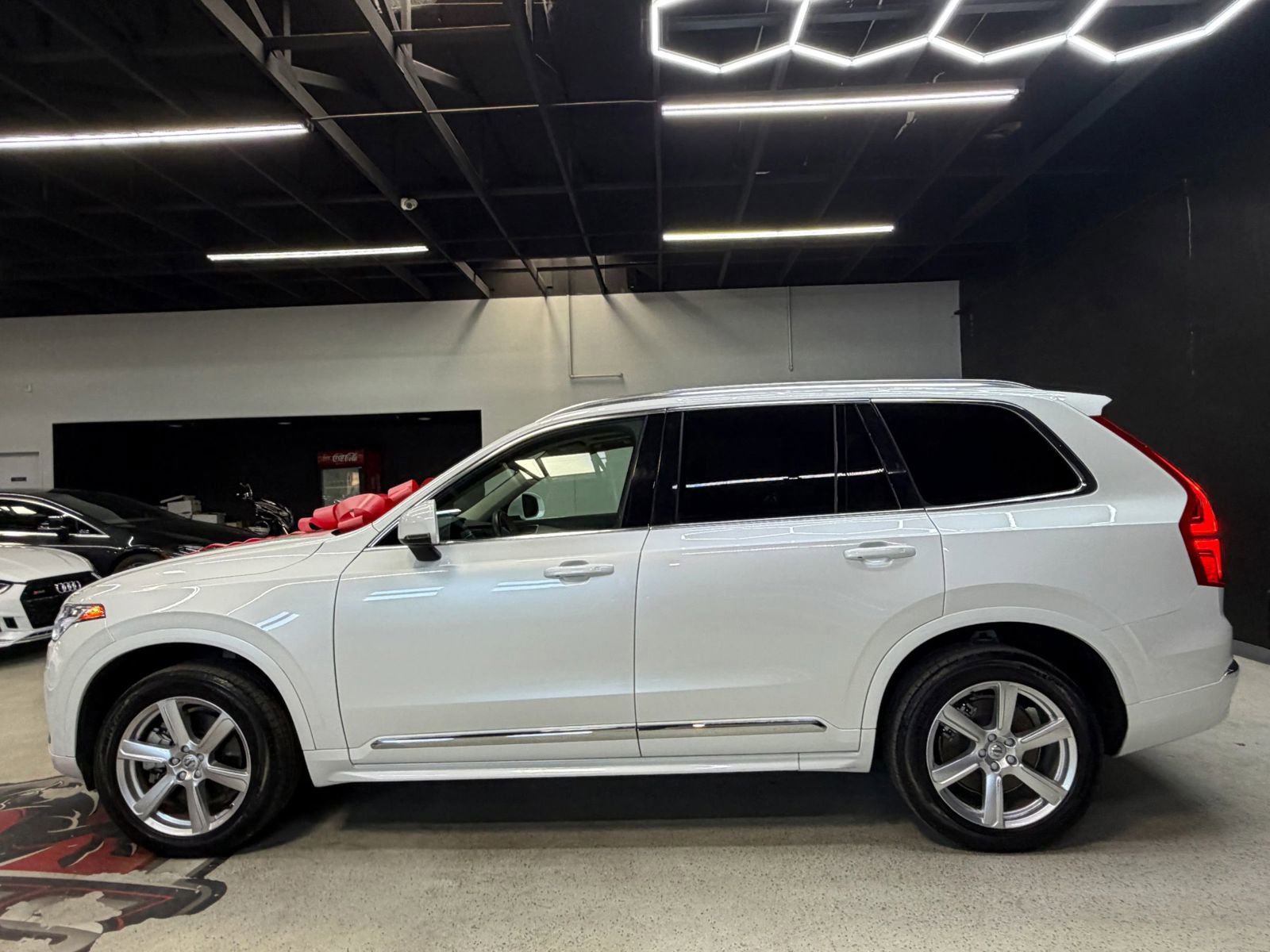 Used 2024 Volvo XC90 B5 Core AWD/4WD image 22
