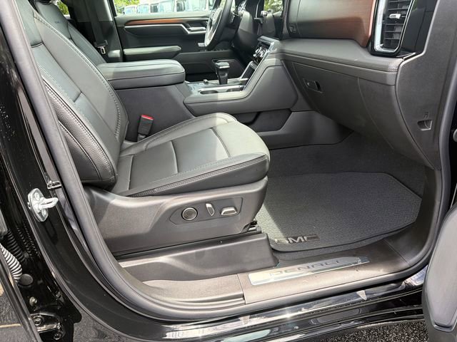Used 2026 GMC Sierra 1500 Denali AWD/4WD image 13