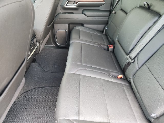 Used 2024 GMC Sierra 2500 Denali w/ Denali Reserve Package AWD/4WD image 30