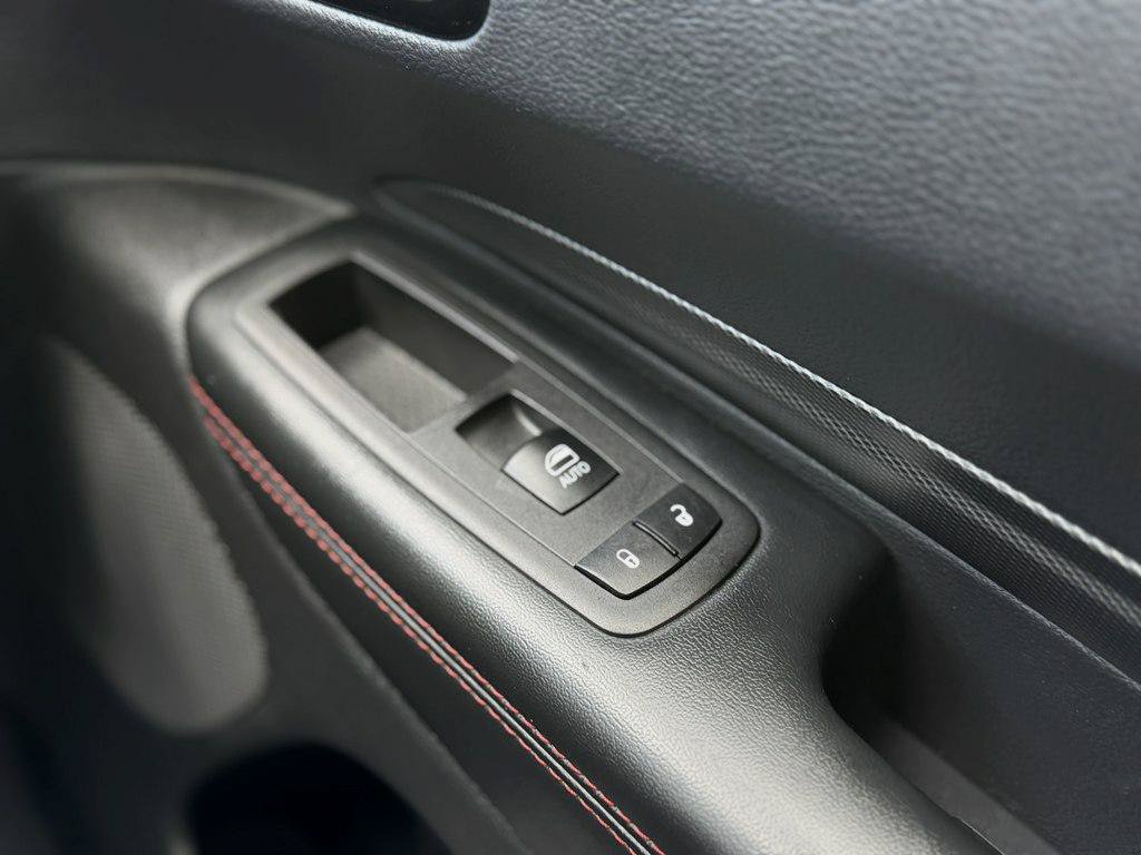 Used 2023 Dodge Durango GT AWD/4WD image 13