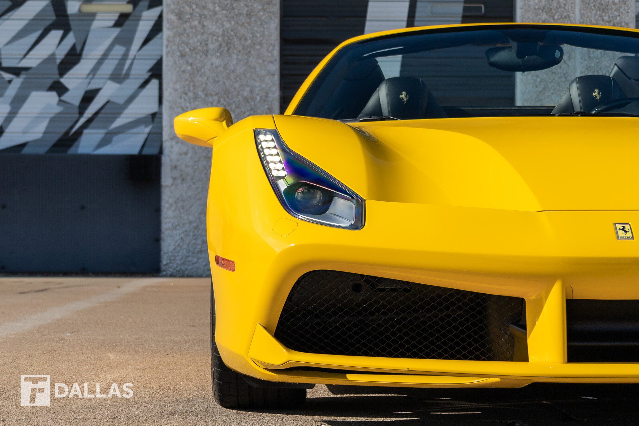Used 2017 Ferrari 488 Spider RWD image 4