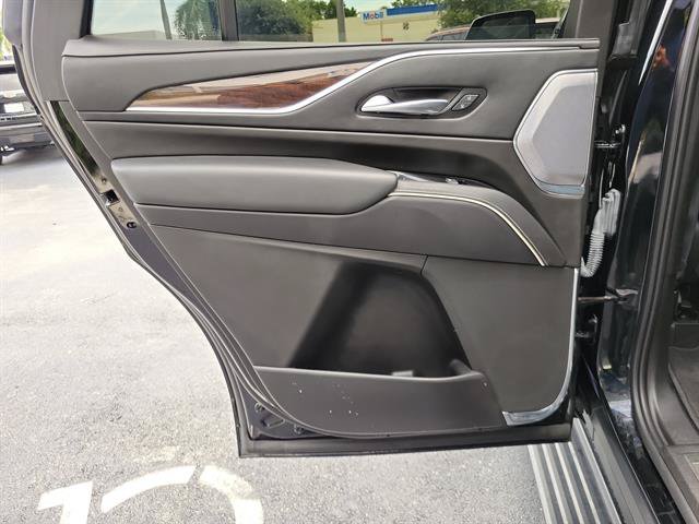 Certified 2023 Cadillac Escalade Sport Platinum w/ LPO, ONYX Package AWD/4WD image 30