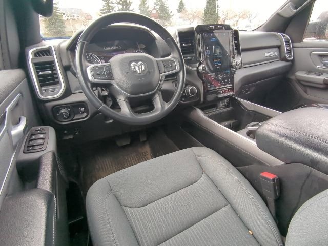 Used 2023 RAM 1500 Big Horn AWD/4WD image 4