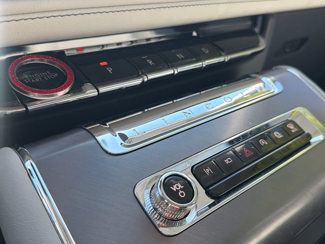 Used 2026 Lincoln Aviator 2WD image 30