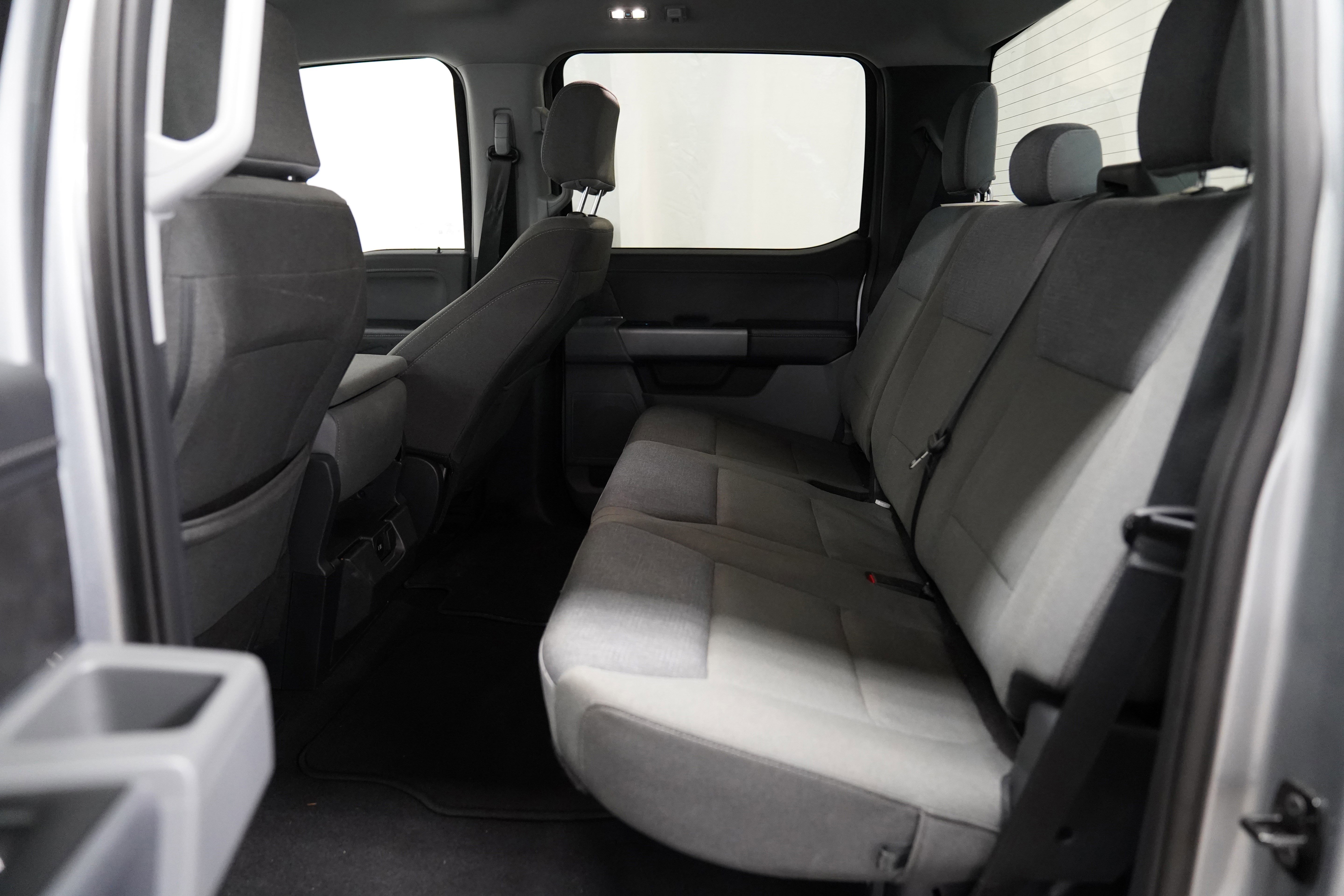 Used 2025 Ford F150 XLT w/ Equipment Group 301A Standard image 5