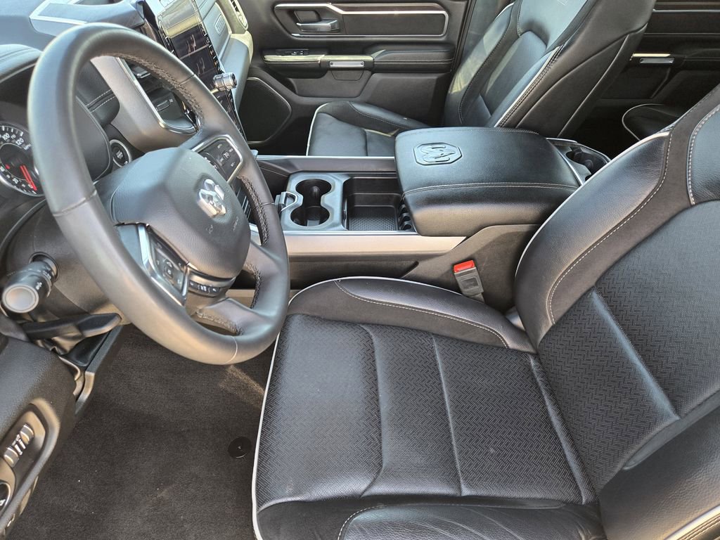 Used 2025 RAM 1500 Laramie AWD/4WD image 18