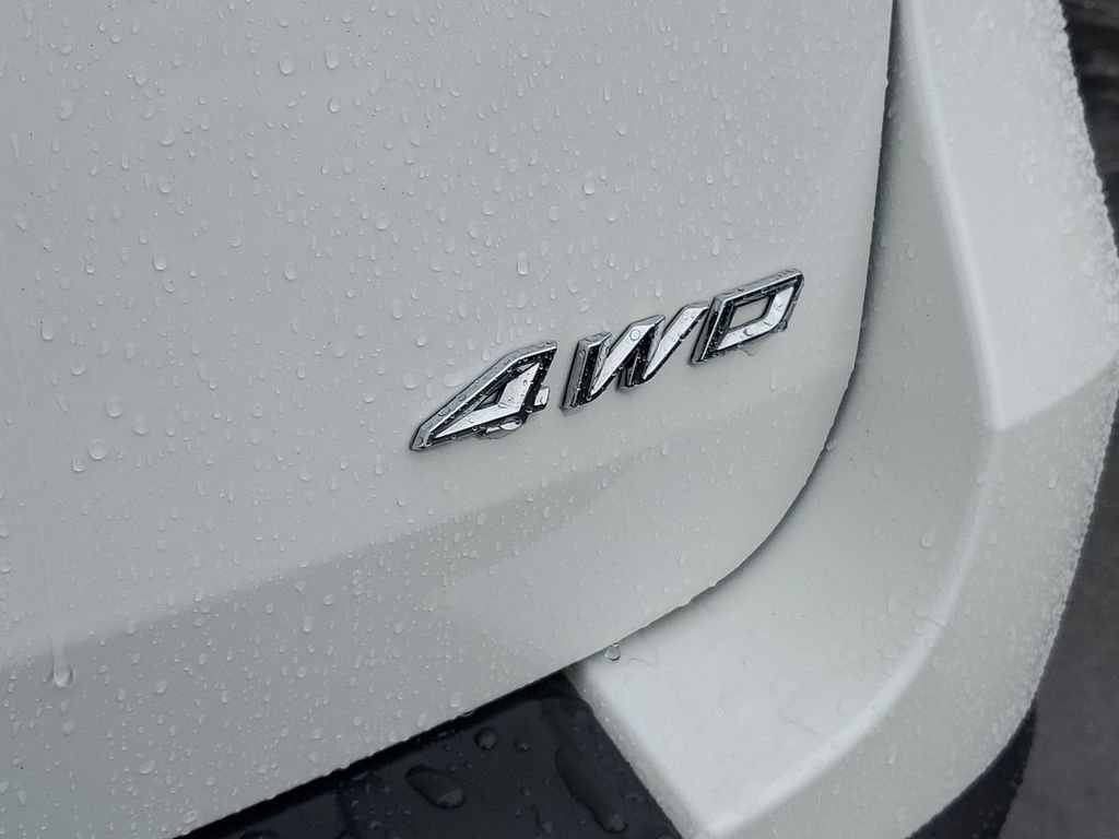 Used 2023 Ford Explorer XLT w/ Equipment Group 202A image 37