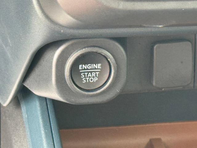 Used 2022 Ford Maverick Lariat w/ Equipment Group 500A Standard AWD/4WD image 25