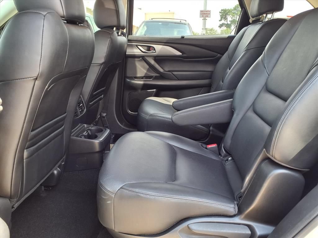 Used 2021 MAZDA CX-9 Touring w/ Touring Premium Package FWD image 13