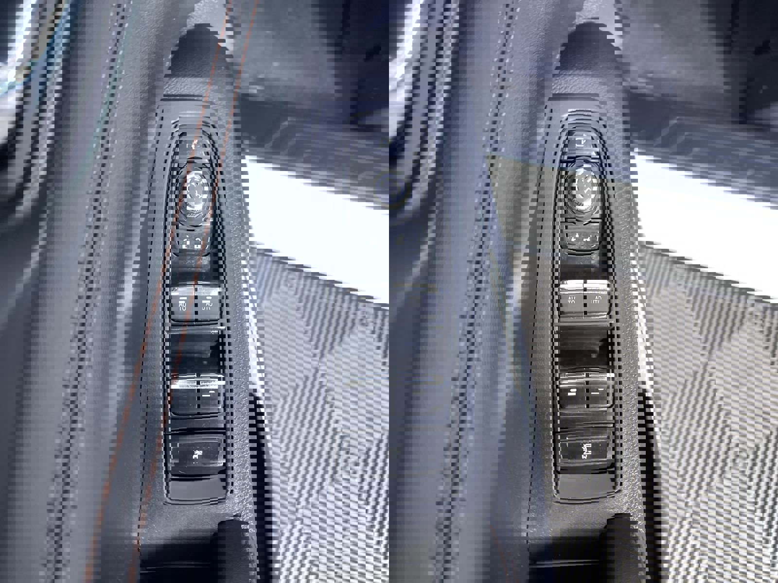 Used 2025 Subaru Ascent Bronze Edition w/ Popular Package #2 image 14