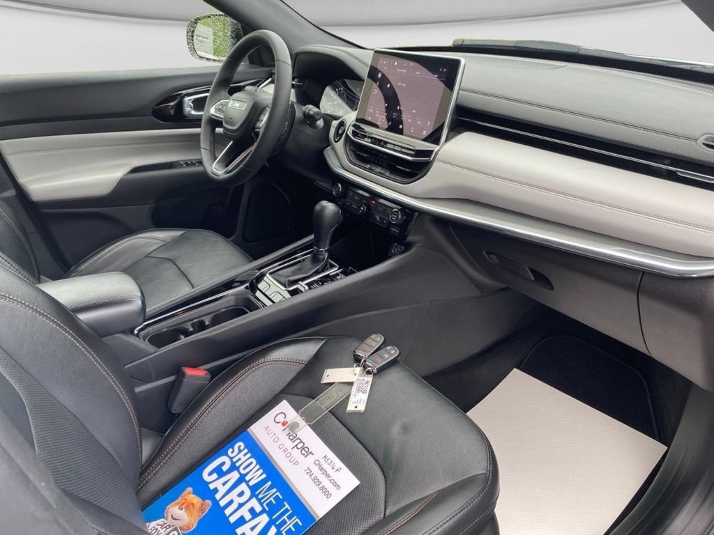 Certified 2023 Jeep Compass Limited AWD/4WD image 10