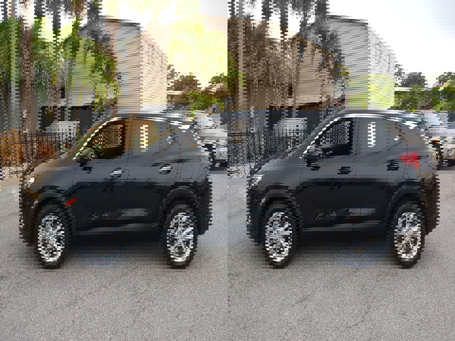 Used 2023 Buick Encore GX Preferred w/ Cold Weather Comfort Package image 9